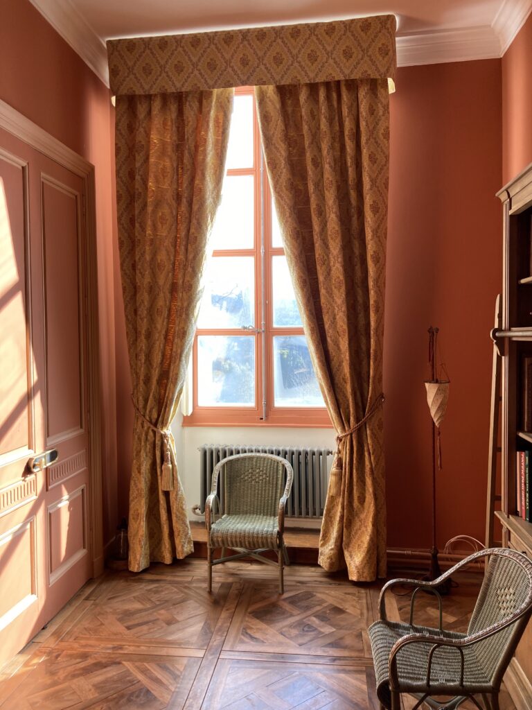 hérault décoration d'intérieur tissus d'ameublement décoration sur mesure aménagement intérieur